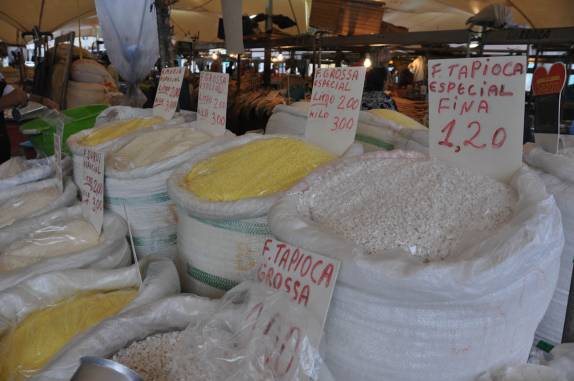 Mercadorias no Mercado Ver-o-Peso, em Belém - PA